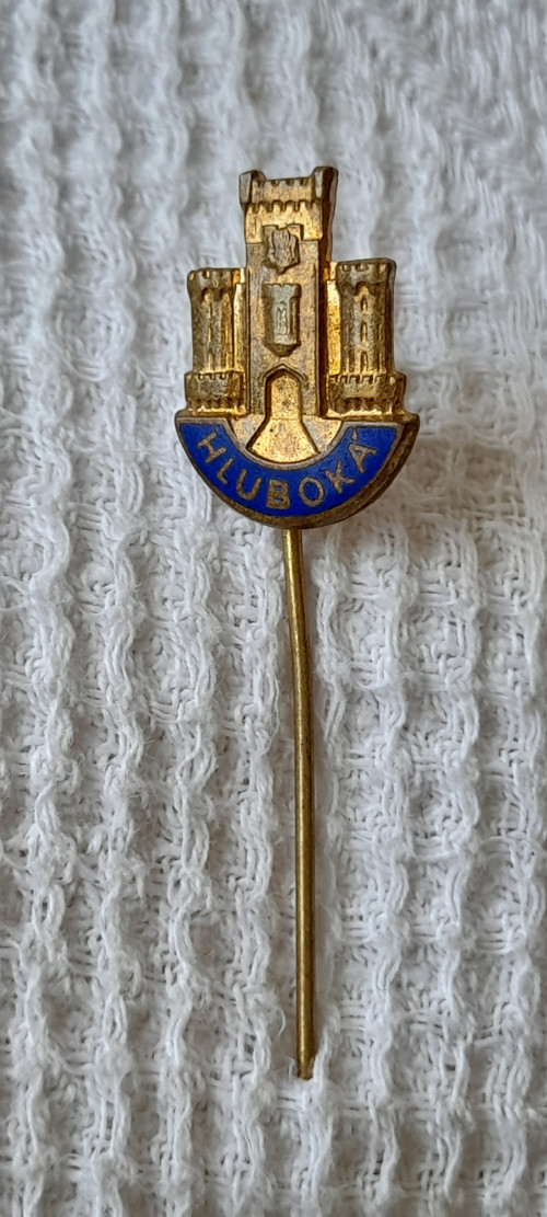 Hluboká — foto 1