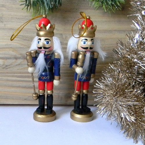 Vánoční louskáček - modrý s korunkou - 12,5cm