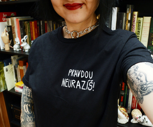 Tričko - pravdou neurazíš — foto 1