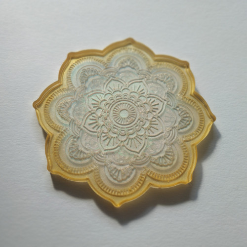 Podtácek z pryskyřice perleťová mandala 5