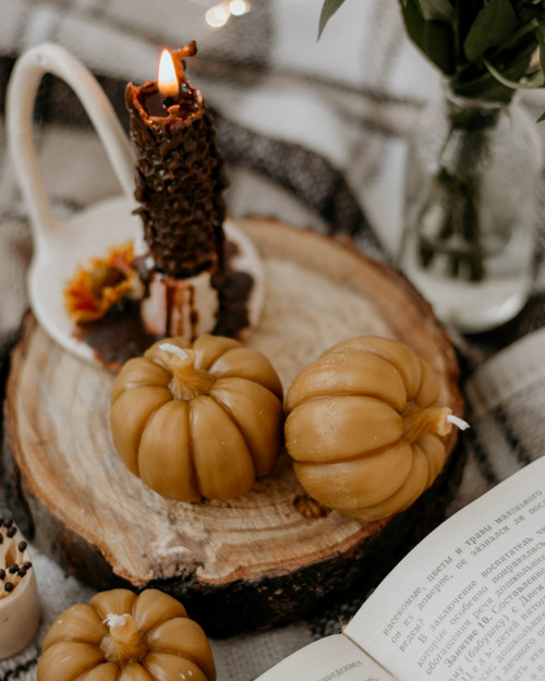 Svíčky z včeliho vosku " Time of Pumpkin"