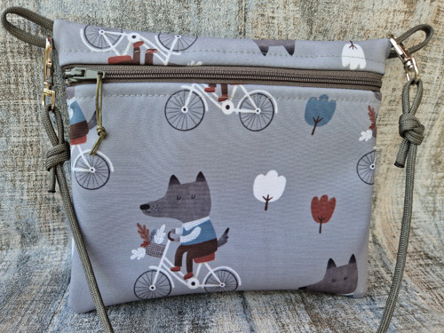 * dětská kapsička/crossbody na cokoli ...