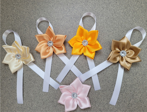 Střední kanzashi - kotiliony - taneční