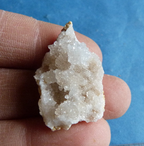 Křišťál drůzka - 3 cm