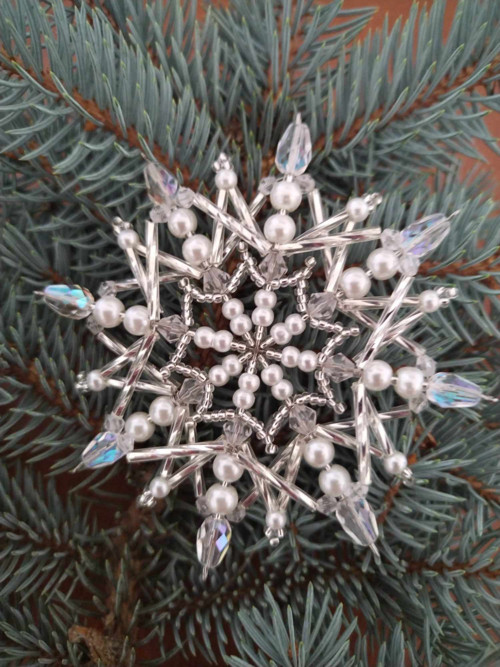 Bílostříbrná hvězda +-9cm č.32 — foto 1
