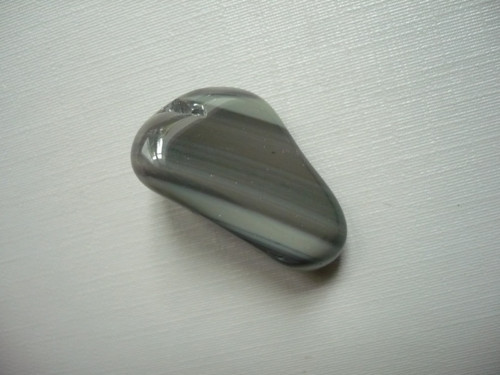 Tromlovaný - obsidián platinový 29 mm, č.29
