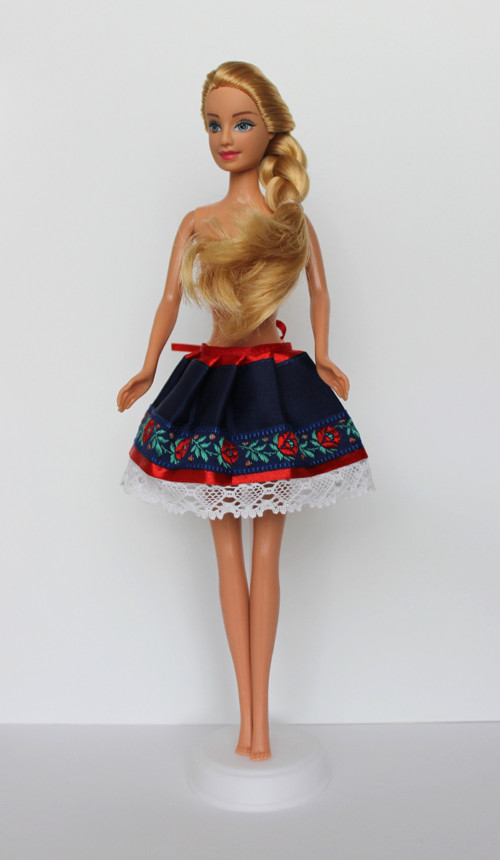 Sukně pro Barbie