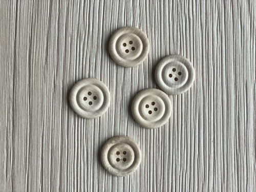 Dřevěné knoflíky 2,4 cm (5 ks/bal)