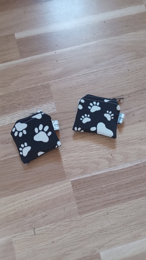Mini kapsička psí stopa — foto 1