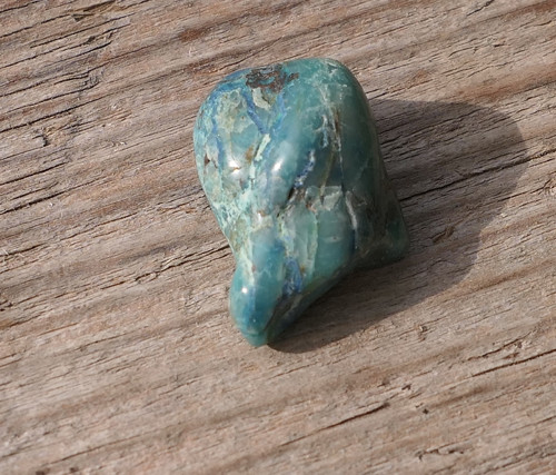 Shattuckit V408