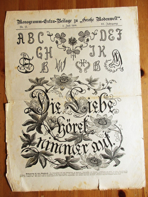 Monogramy 3. července 1906