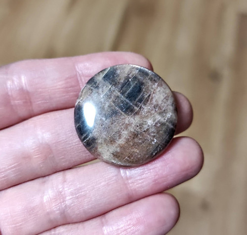 Sluneční kámen, ID 3227, průměr 30 mm