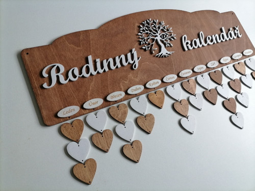 Rodinný kalendář hnědý - teak se stromem