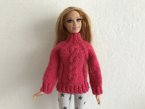 Svetr pro BARBIE — foto 1