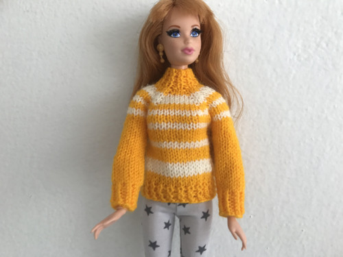 Svetr pro BARBIE — foto 1