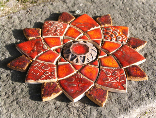 Mandala z keramických komponentů 66