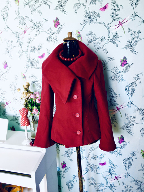 Kabátek retro red — foto 1