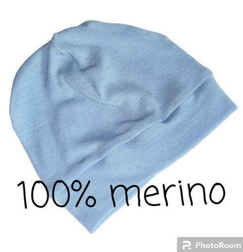 Čepička z merina 9 - 12 měs