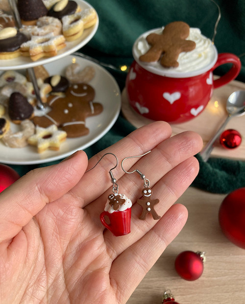 Perníkové latté a pan Perníček (visačky) — foto 1