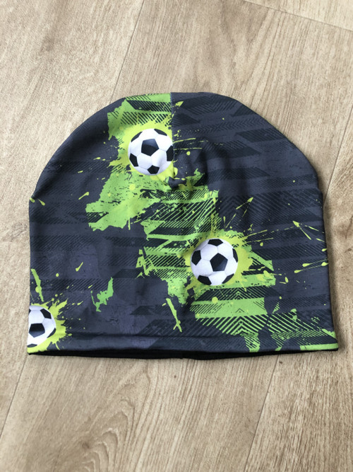 Dětská čepice fotbal