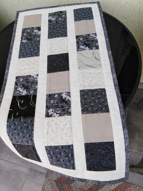 Středový ubrus patchwork