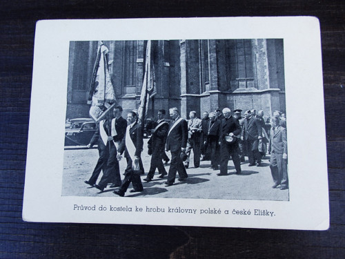 Průvod - pohlednice 1