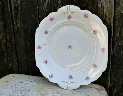 S květy...porcelánový servírovací talíř Epiag
