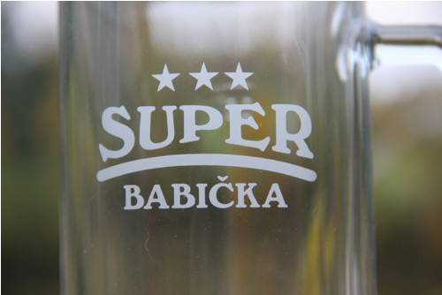 Babička 0,5l super babička dárek pro babičku