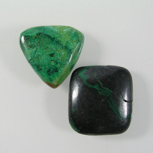 Malachit, kabošony, 55,78 ct./2ks., 19-21 mm