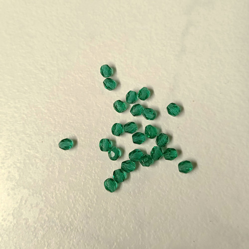 Broušené smaragdové 4mm
