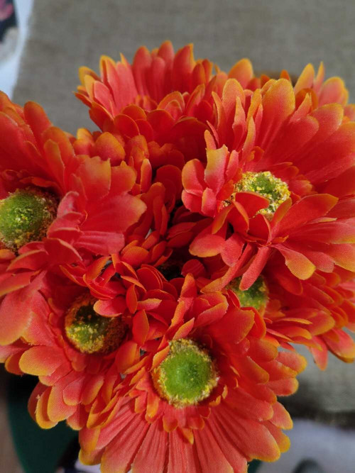Umělá gerbera oranžová