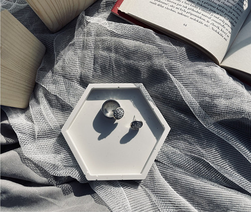 Hexagon podtácek - světlý beton