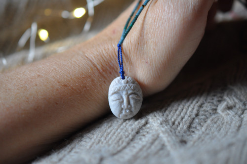 Přítel...tu...nablízku...Buddha — foto 1