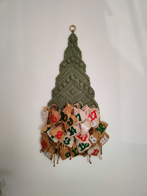 Macramé vánoční stromeček - adventní kalendář
