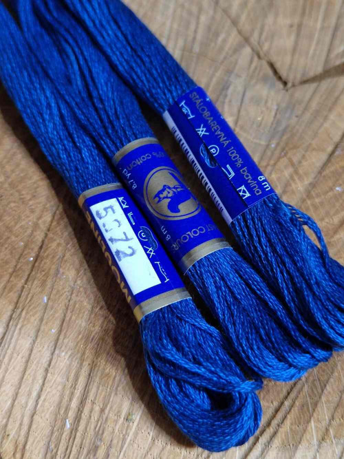 Příze vyšívací Mouline Niťárna 5872 Blue Sapphire