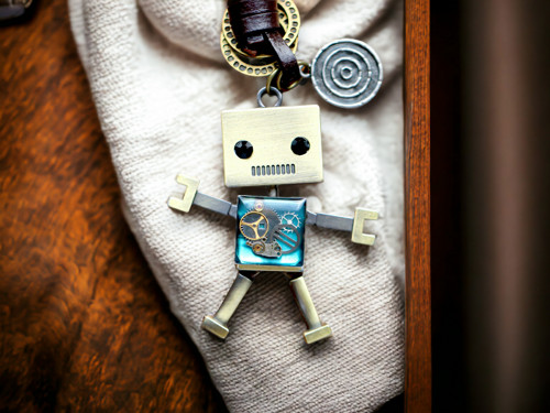 Robot - klíčenka — foto 1