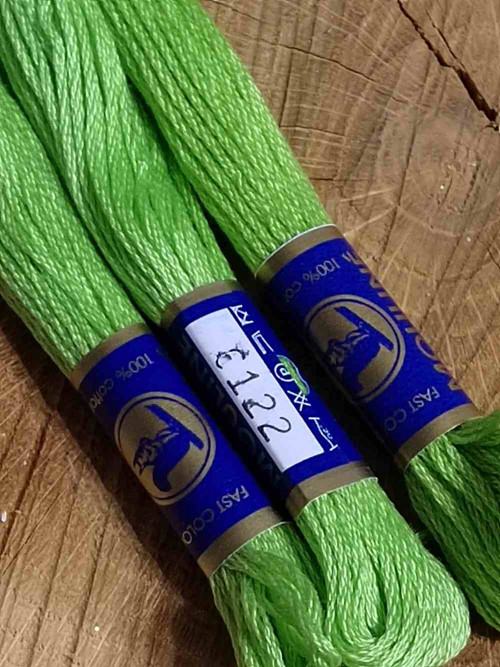 Příze vyšívací Mouline Niťárna 6122 svěží zeleň