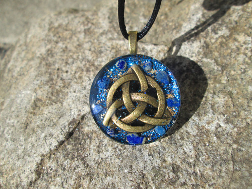 Org.šperk ,,Triquetra Osvícení " — foto 1