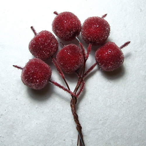 Svazek umělých jablíček omrzlých, 2 cm