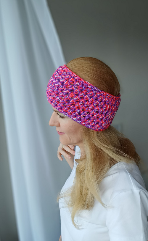 Čelenka pestrá III. SKLADEM