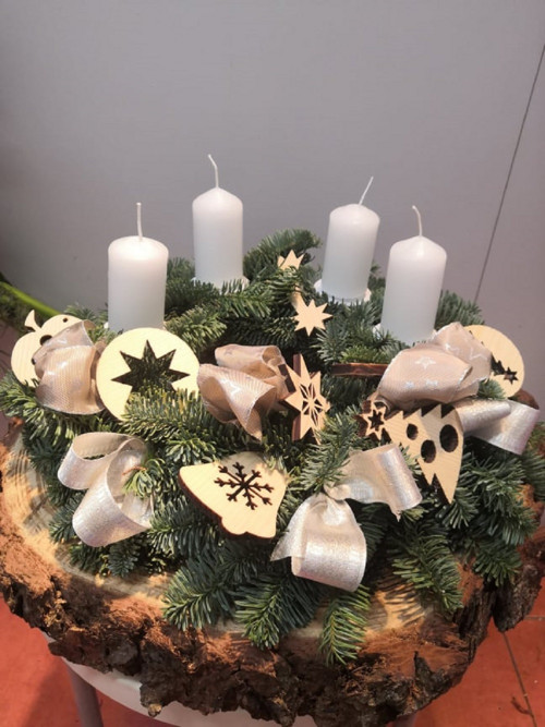 Adventní věneček č. 25