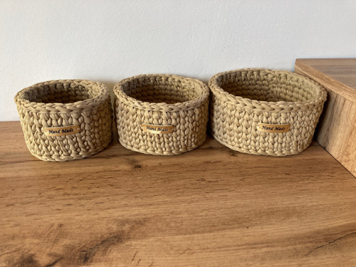 Set háčkovaných košíků béžové barvy(3ks) — foto 1
