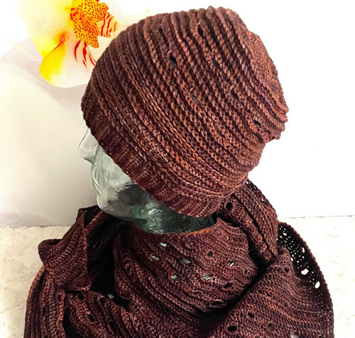 Háčkovaná čepice Malabrigo Choco — foto 1