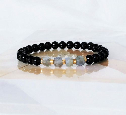 Minerální náramek /onyx + labradorit rondelky/ 0,6