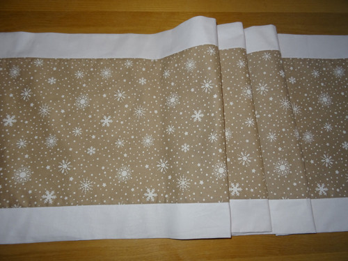 Ván. běhoun maxi- vločky na béžové-36/234cm