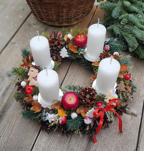 Adventní věneček na stůl — foto 1