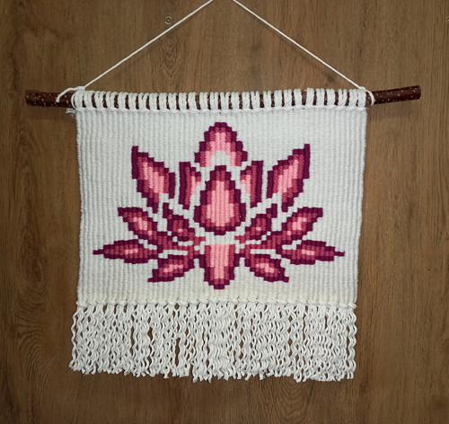 Macramé závěsná dekorace - Lotosový květ