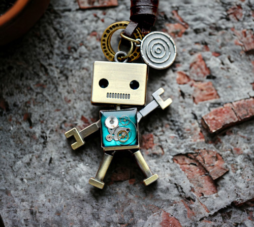 Robot - klíčenka — foto 1