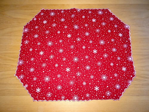 Středový ubrus- vínovo bílý 42/50cm