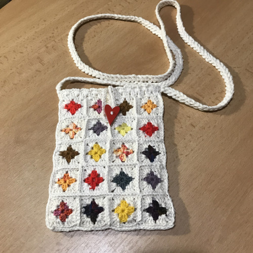 Háčkovaná kapsička — foto 1